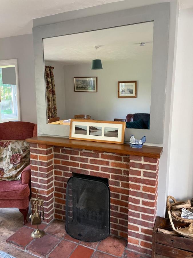 Betty'S Cottage - Traditional Norfolk Farm Cottage Swafield Exterior photo